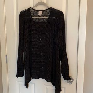 Knox rose long sleeve button down top